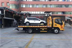 秀屿汽车紧急补胎换胎救援