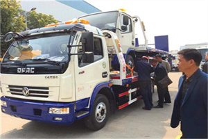 秀屿汽车道路救援拖车价格